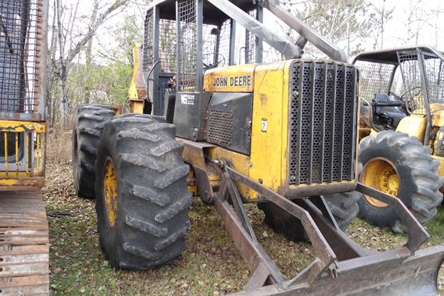 1979 John Deere 540B Skidder